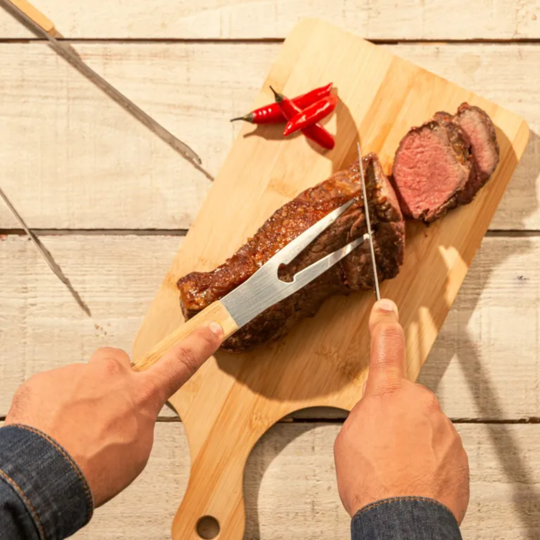 Faca para Churrasco Aço Inox com Cabo de Bambu 37cm